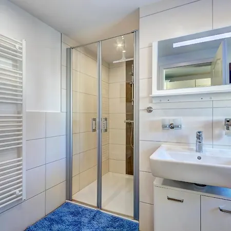 Haus Richard Apartman